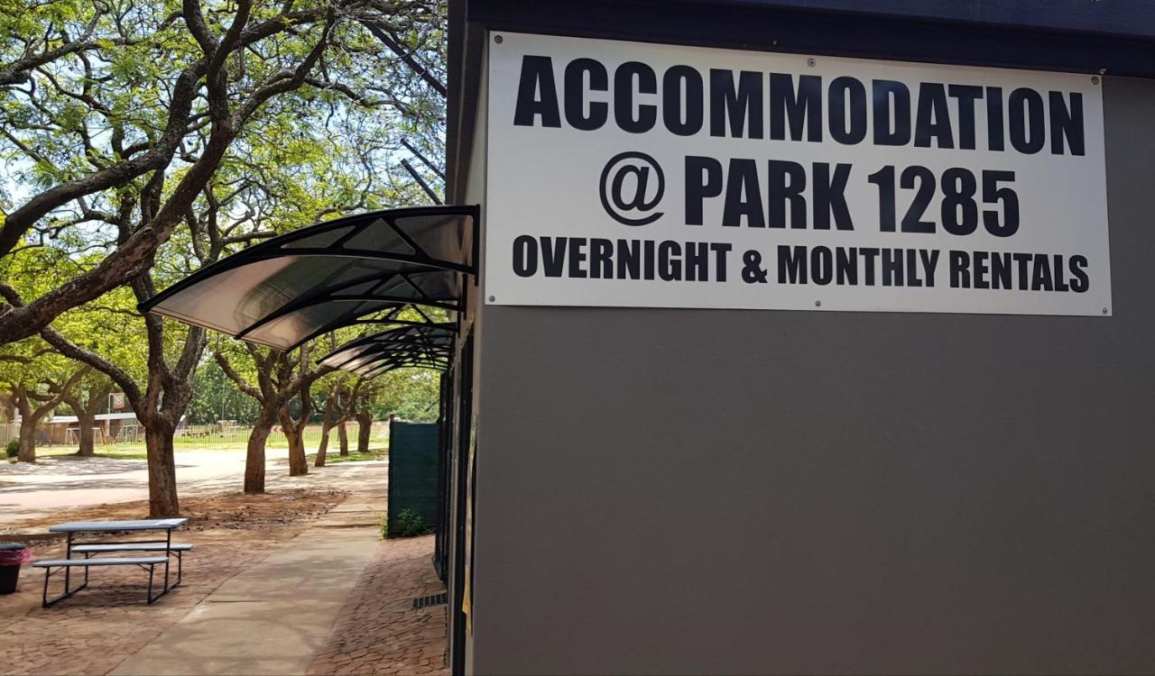 Accommodation@Park1285 Pretoria-Noord Esterno foto
