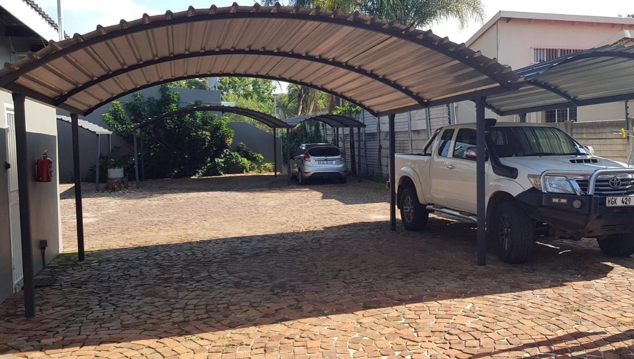 Accommodation@Park1285 Pretoria-Noord Esterno foto