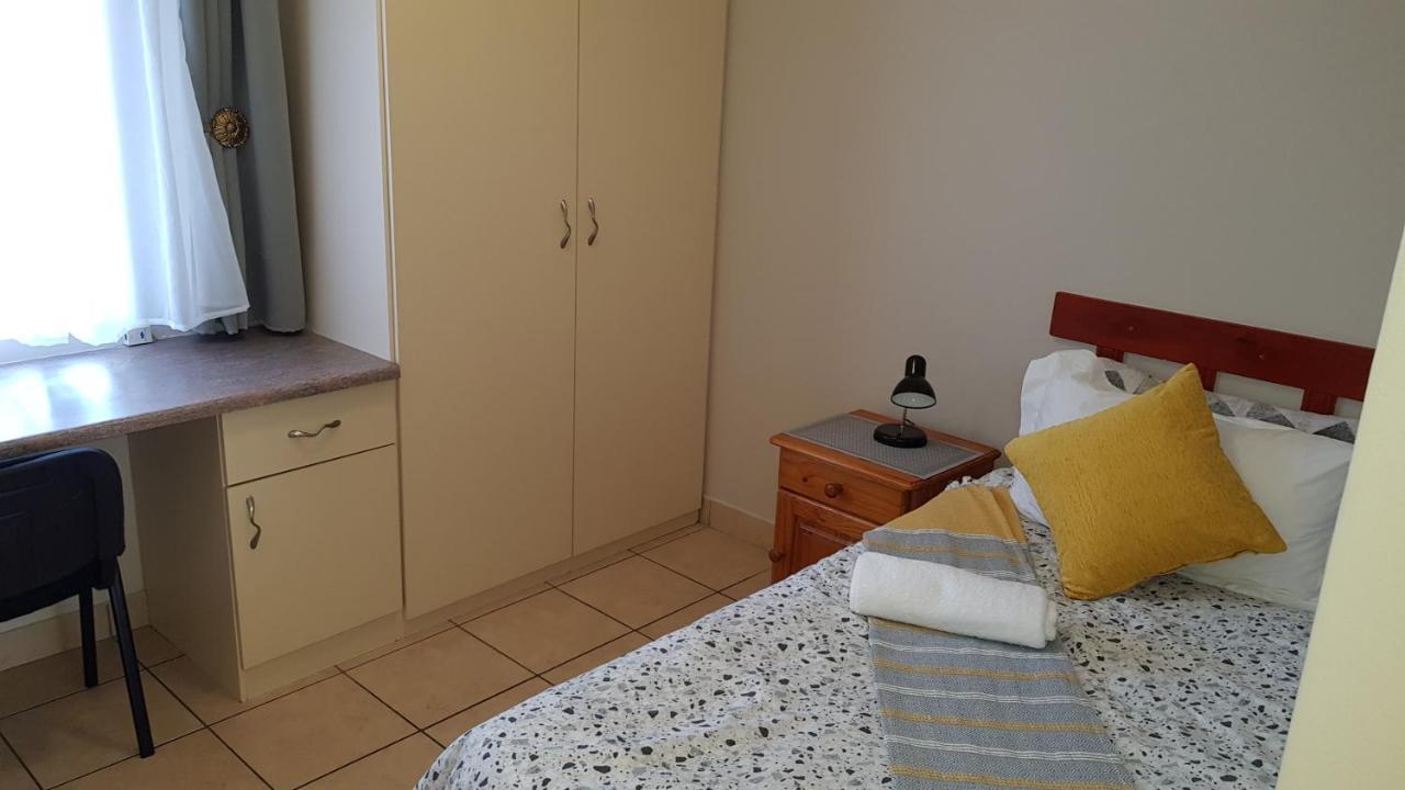 Accommodation@Park1285 Pretoria-Noord Esterno foto