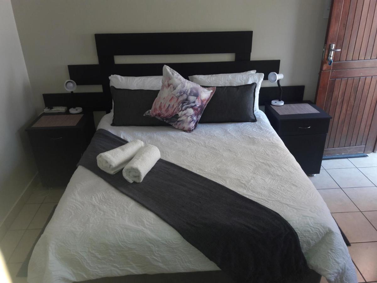 Accommodation@Park1285 Pretoria-Noord Esterno foto